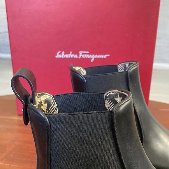 Salvatore Ferragamo - Picture 8 of 10